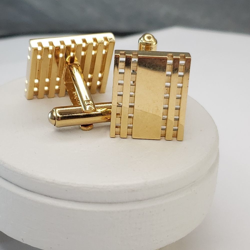 SENATOR Gold Cufflinks - Picture 4 of 12